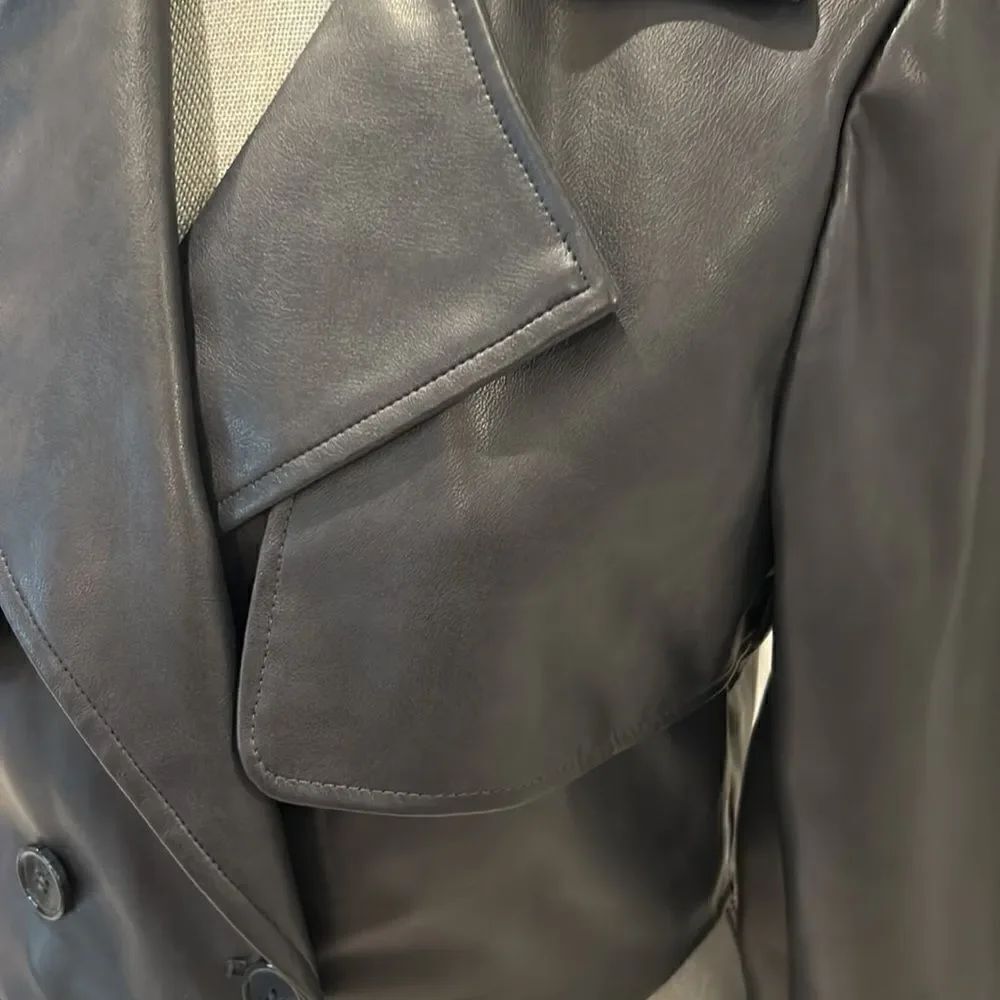 7 for all Mankind Cropped Jacket - Picture 4 of 10